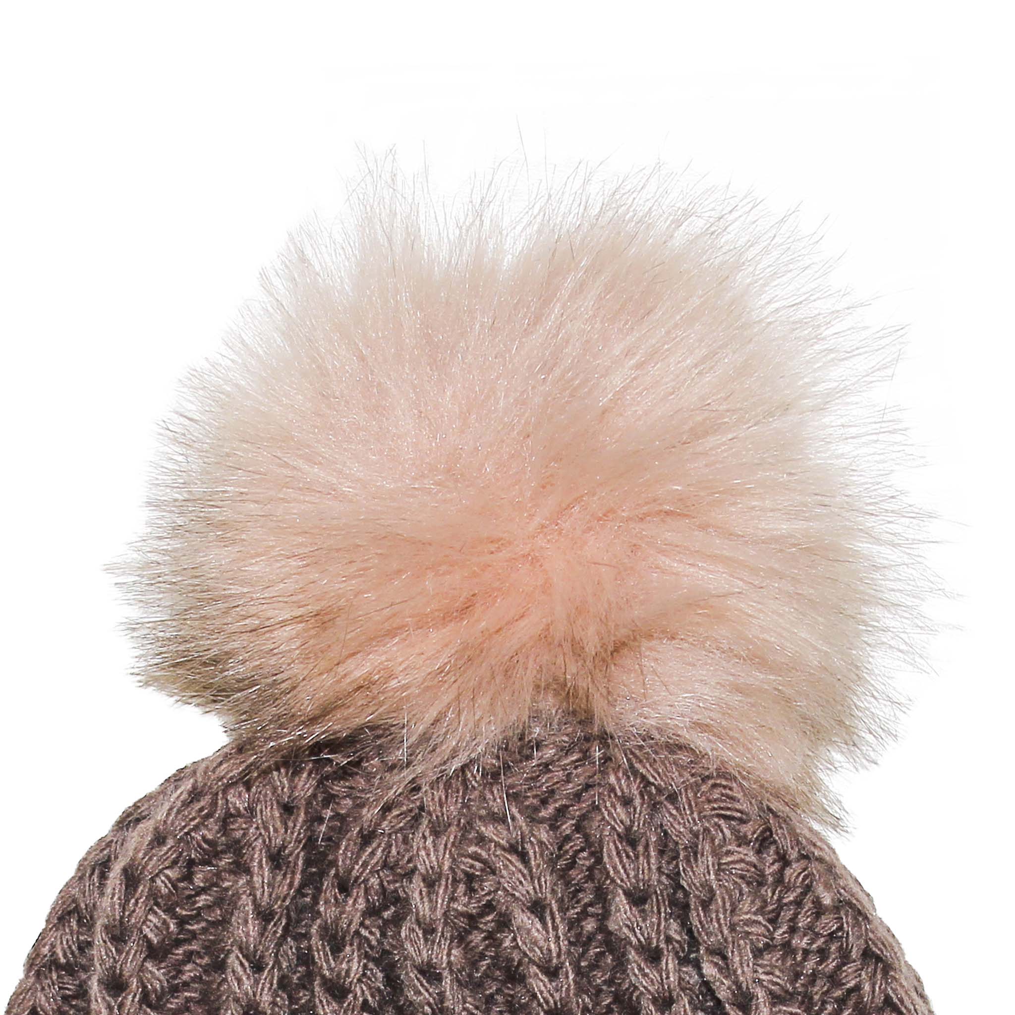 Stay Cozy & Stylish with Fisherman Stitch Pom Pom Hat