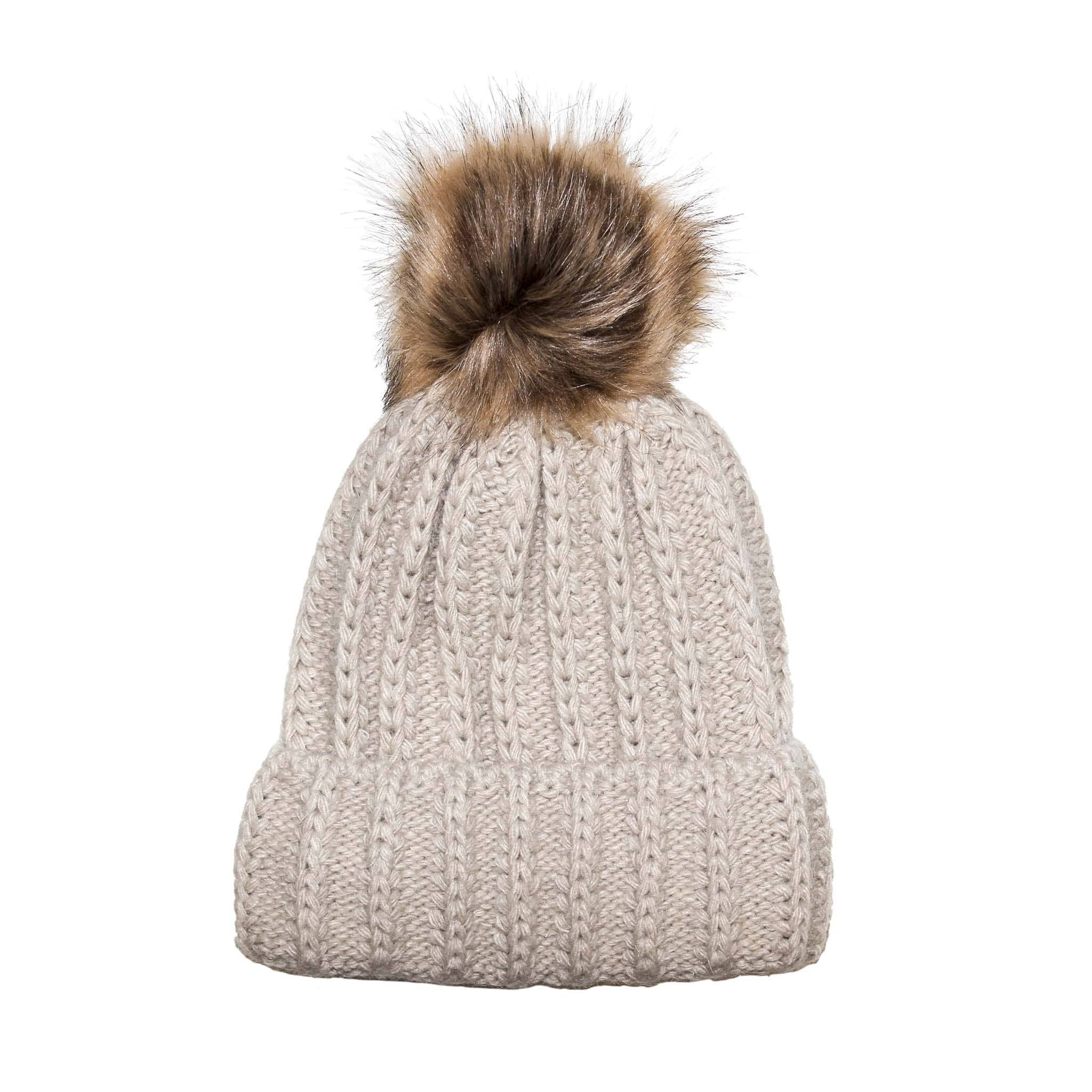 Stay Cozy & Stylish with Fisherman Stitch Pom Pom Hat