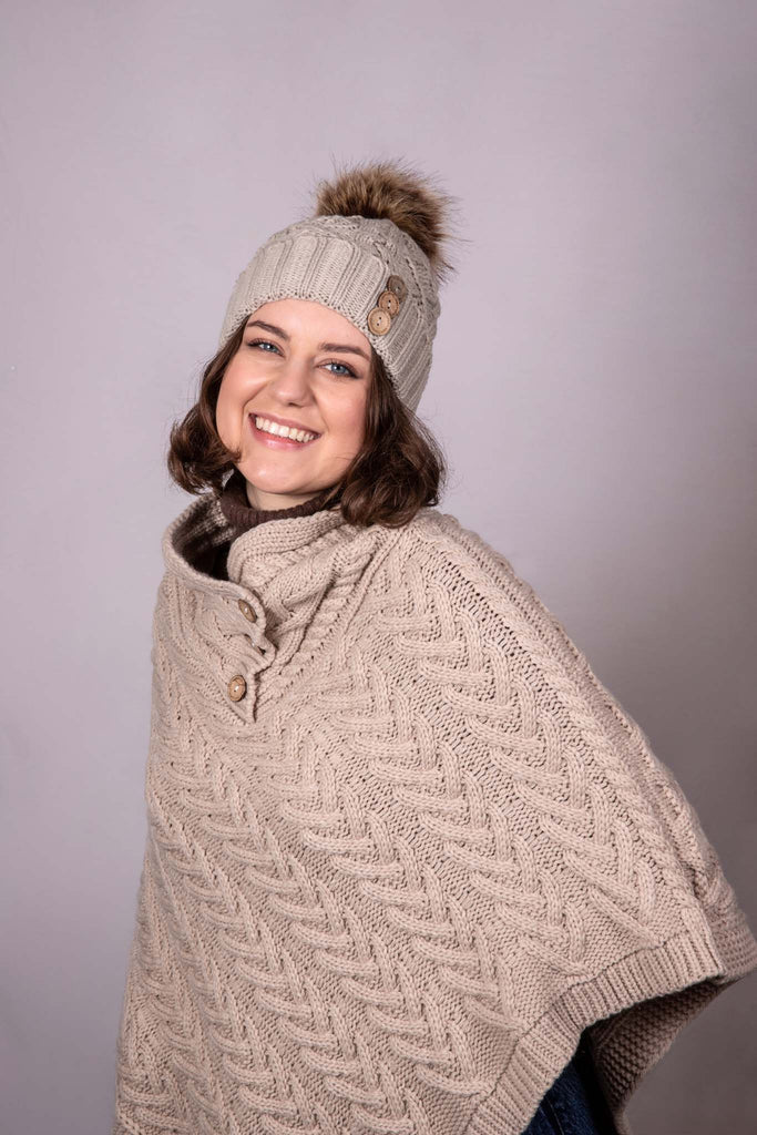 Fisherman Stitch Pom Pom Hat | Chunky Rib Knit with Faux Fur Pom Pom