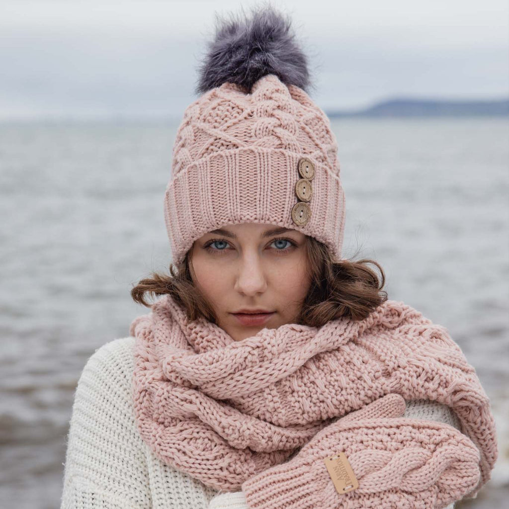 Stay Cozy & Stylish with our Oatmeal Colour Collection